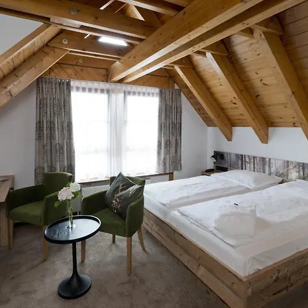 Krone Hotell