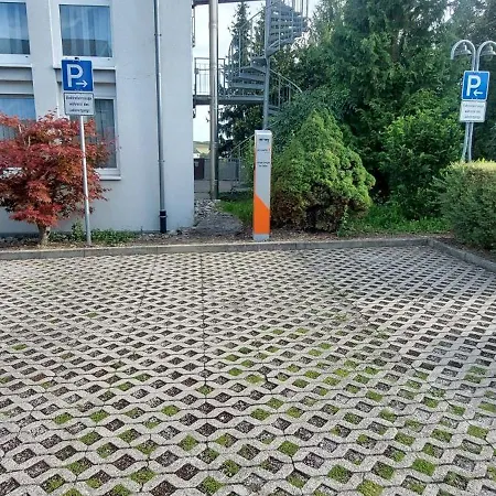 Ξενοδοχείο Krone 3*